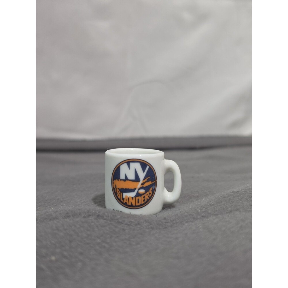New York Islanders NHL 2001 Mini Coffee Mug 1"